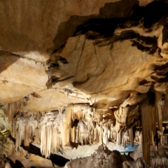 Large room in Crystal Cave