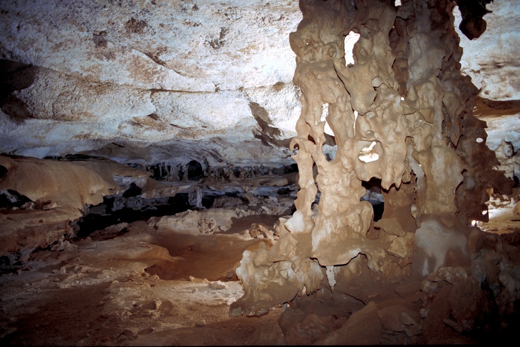 Mona Island Cave