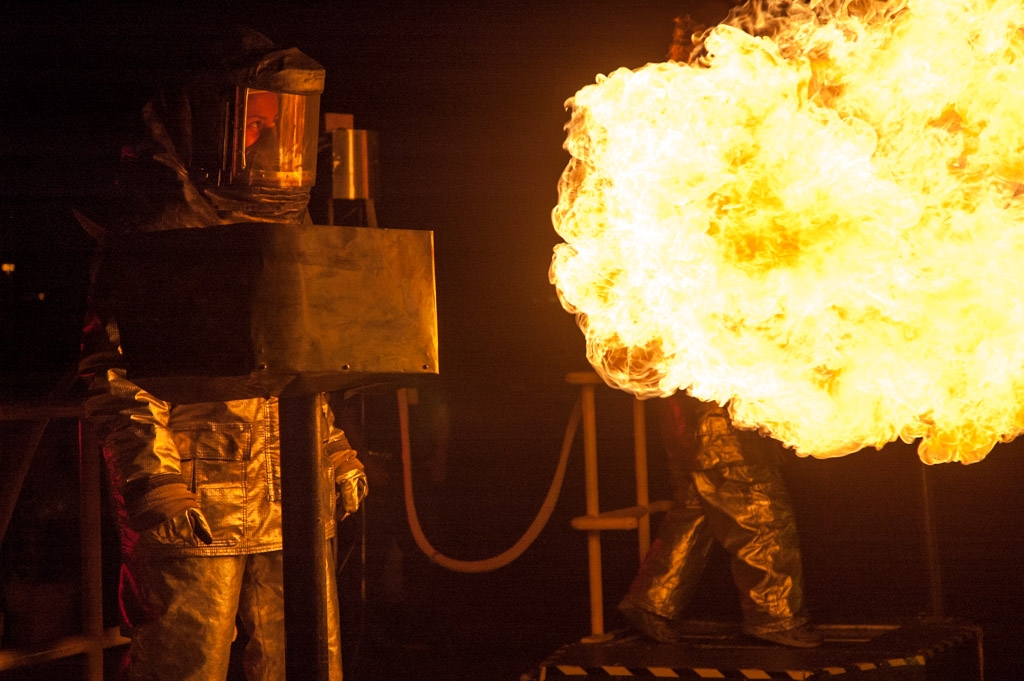 Dance Dance Immolation photograph. I like how you can see the eyes of the player.