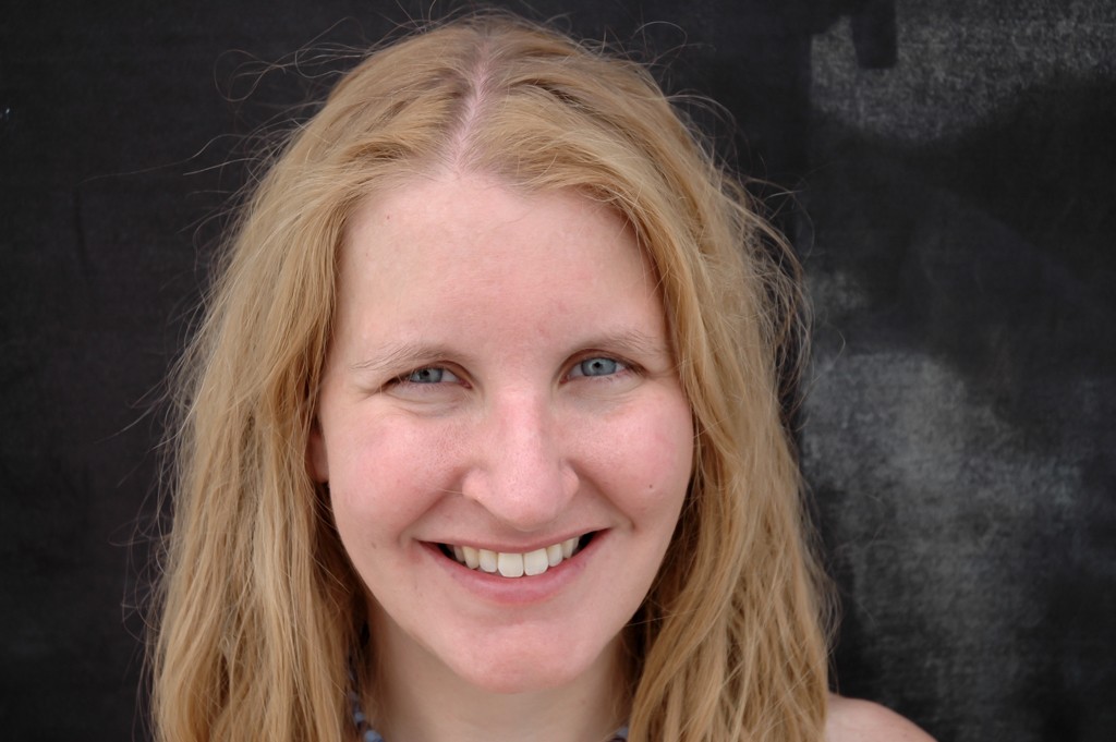 Pictures of Kristen photograph. 