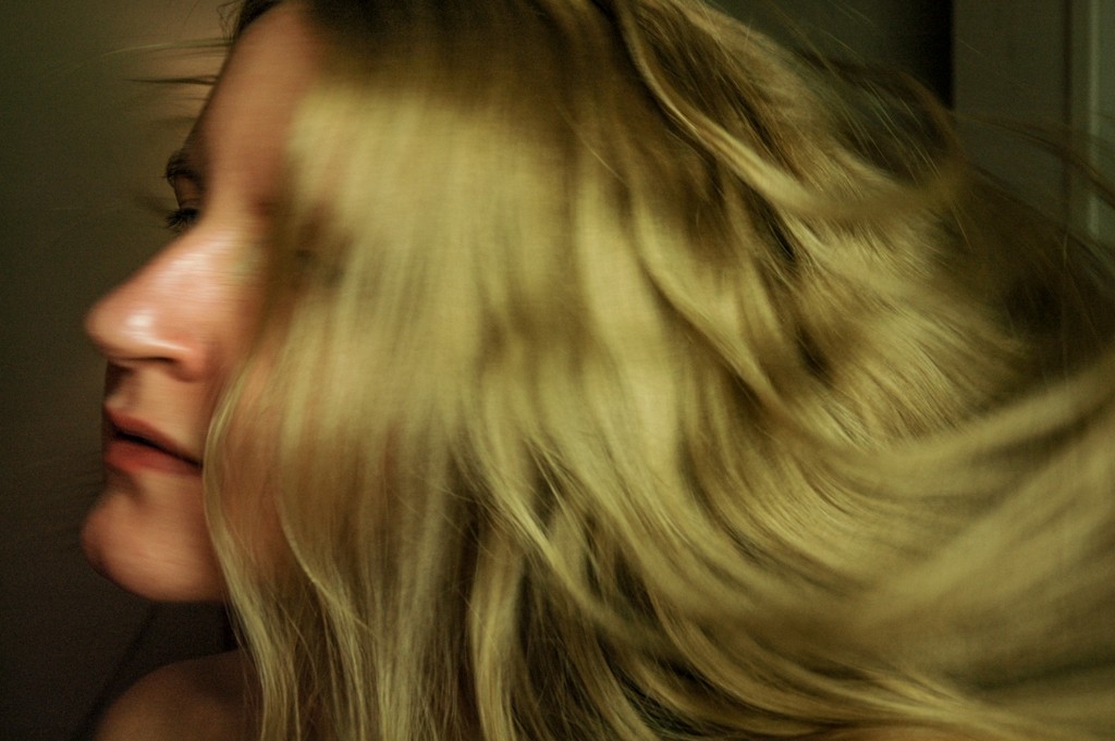 Pictures of Kristen photograph. 