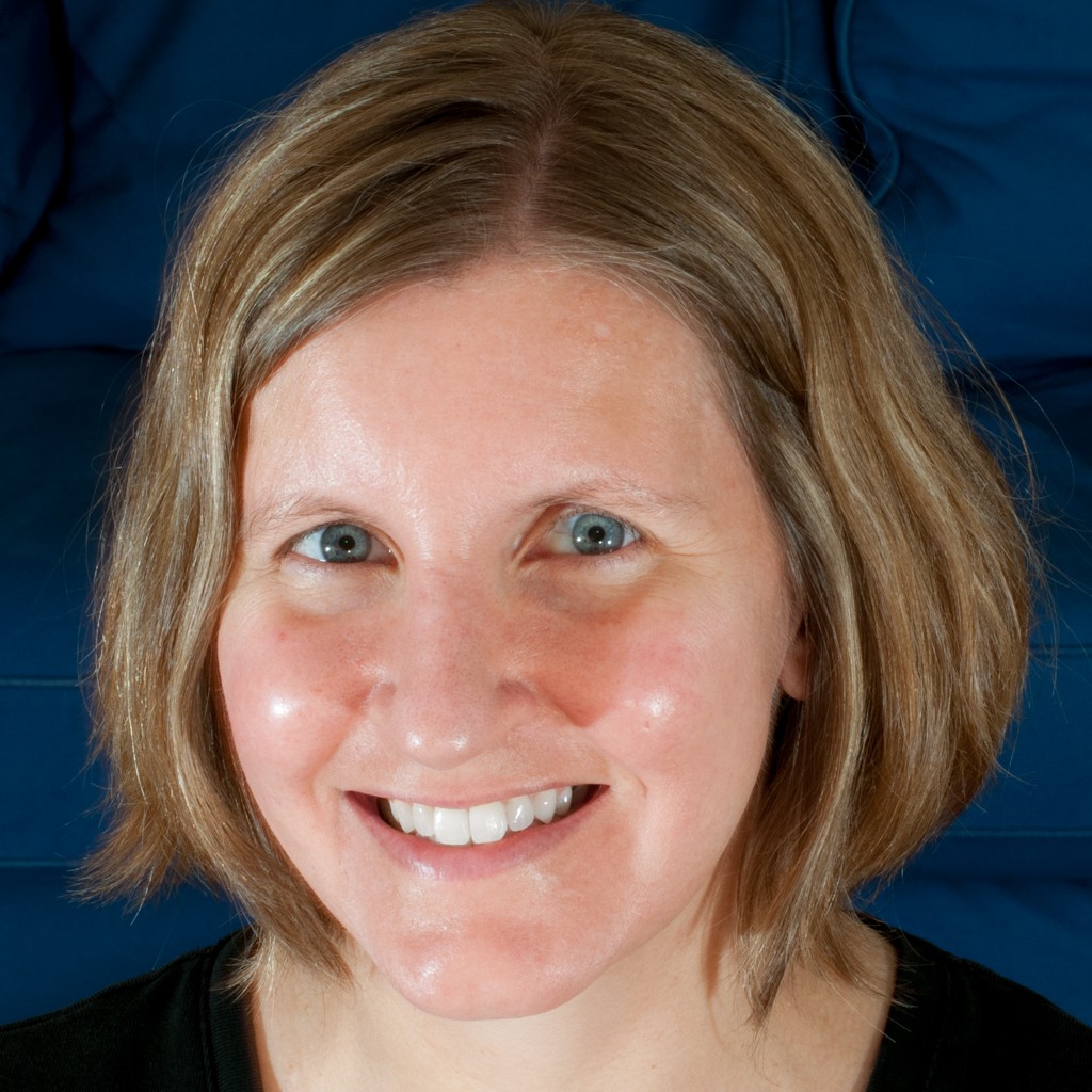 Pictures of Kristen photograph. 