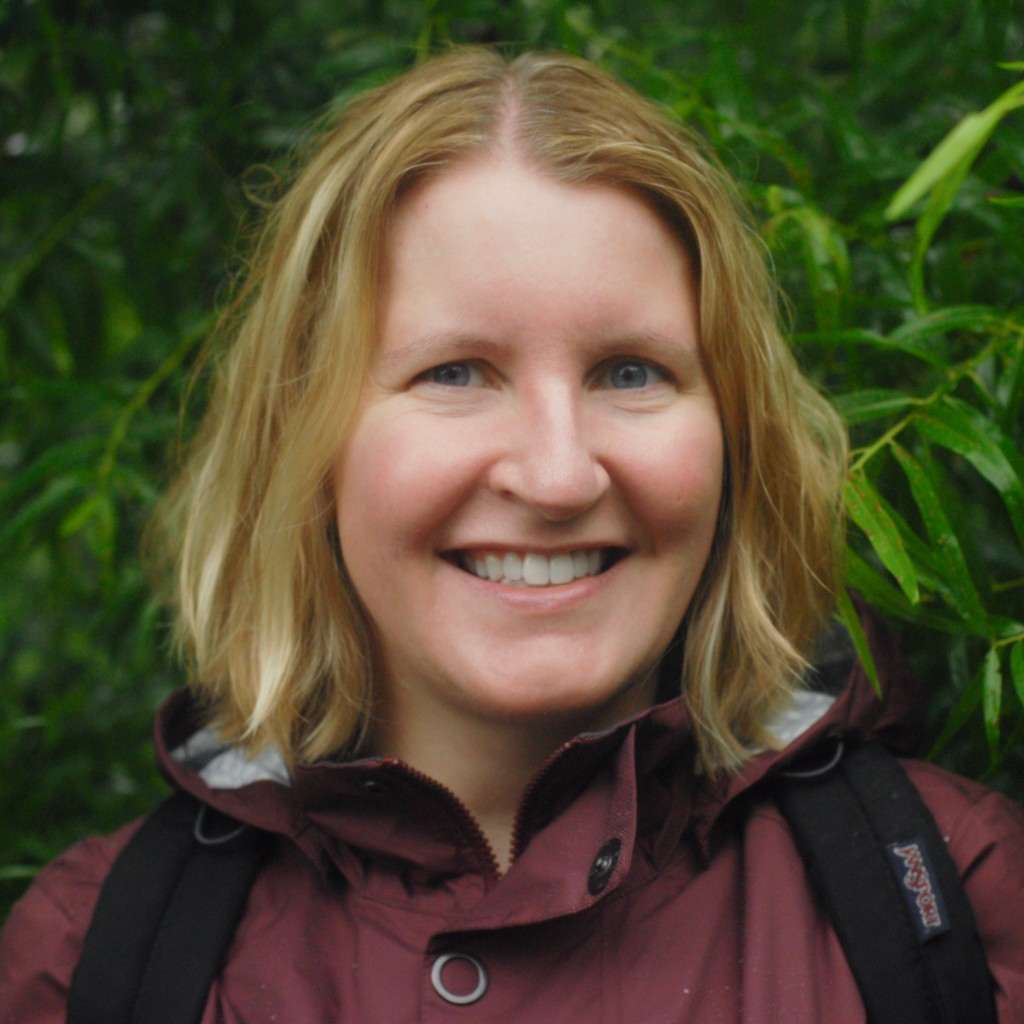 Pictures of Kristen photograph. 