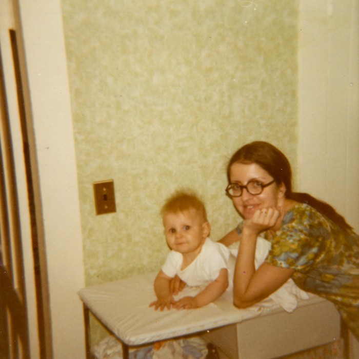 Pictures of Kristen photograph. 